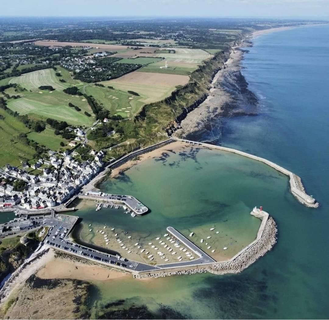 Etreham Cote Cottage Apt 3 Chambres Bien Equipee Vue Imprenable Sur Port Et Mer מראה חיצוני תמונה