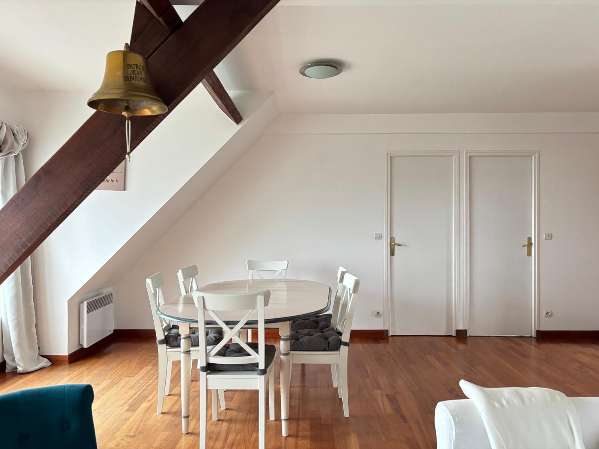 Etreham Cote Cottage Apt 3 Chambres Bien Equipee Vue Imprenable Sur Port Et Mer מראה חיצוני תמונה